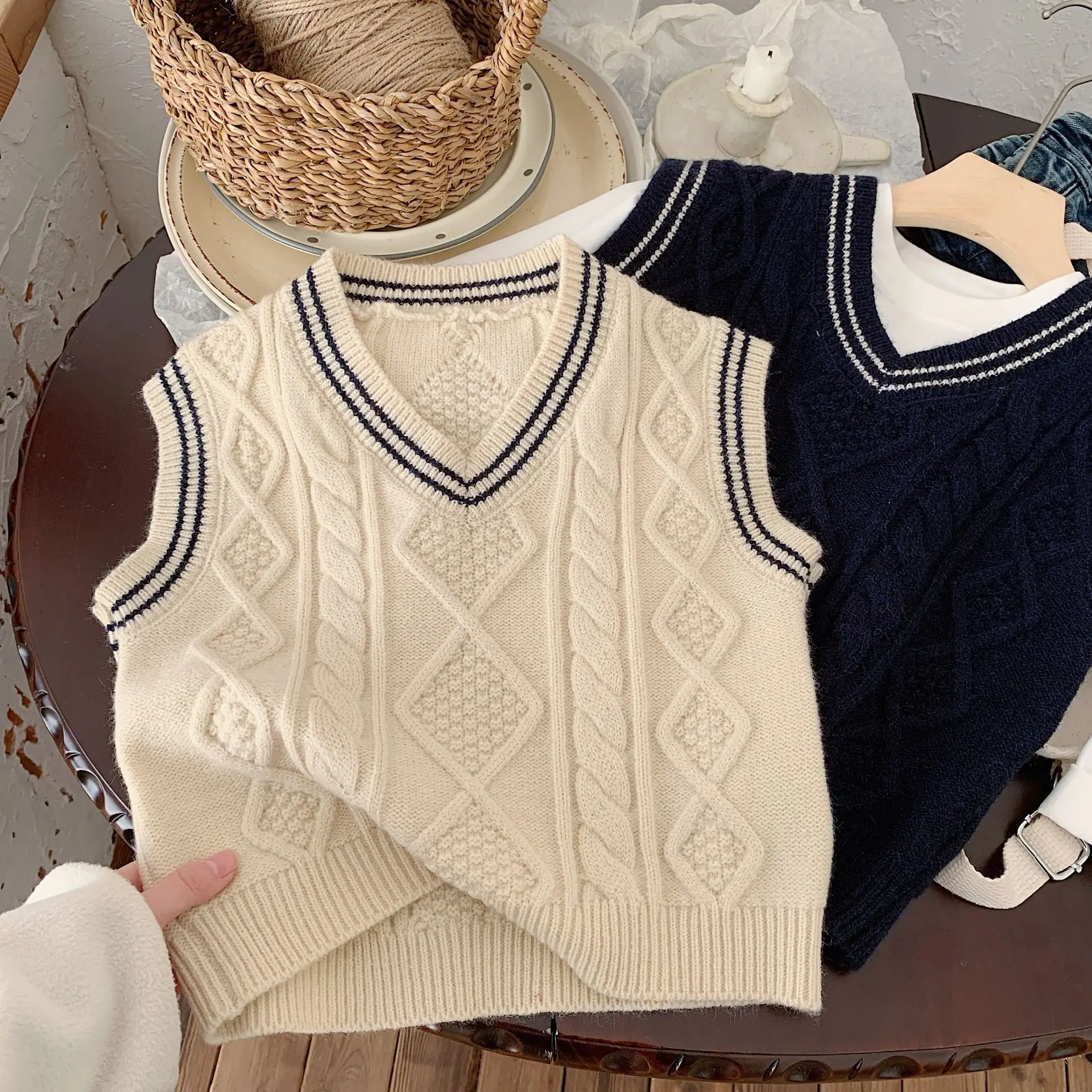 Winter Clothing Activity - Gilet pour enfants automne bébé enfants