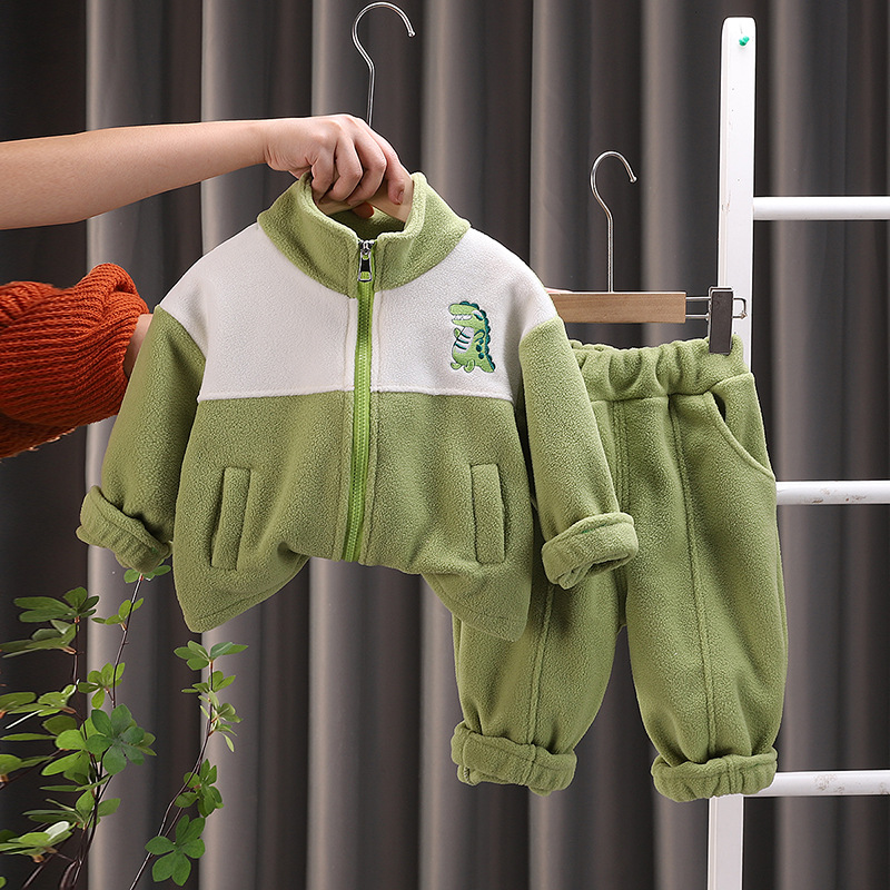 Ensembles de vêtements pour bé - Winter Clothing Activity avis et prix
